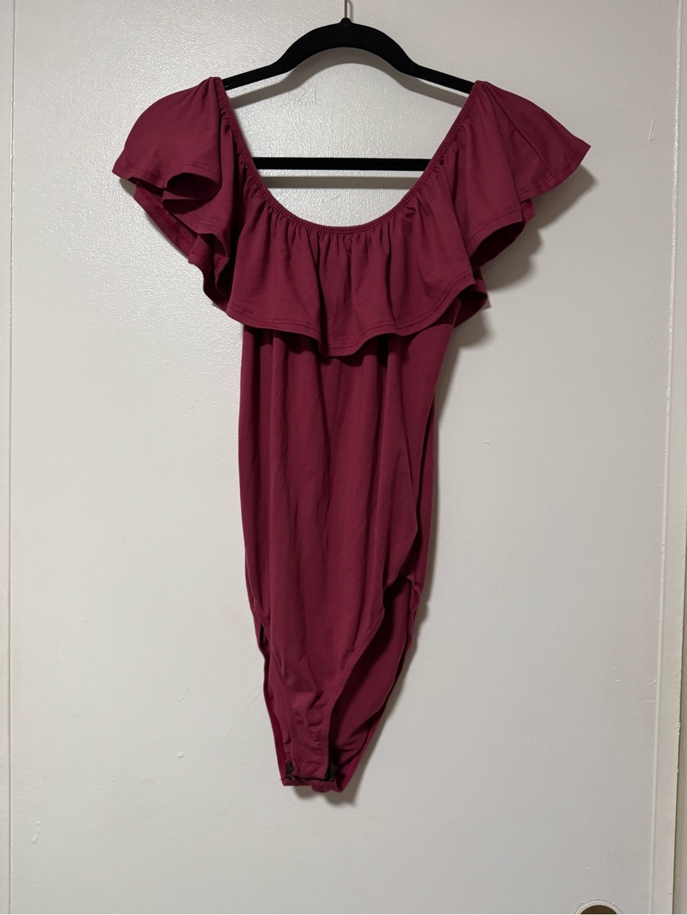 Off-Shoulder Ruffle Bodysuit in Burgundy